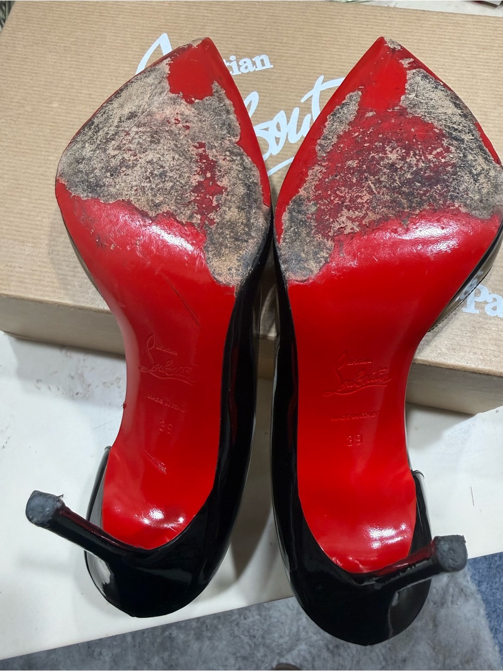 Christian Louboutin Iriza Black Patent Pointed-Toe Stiletto Pumps - Picture 12 of 14